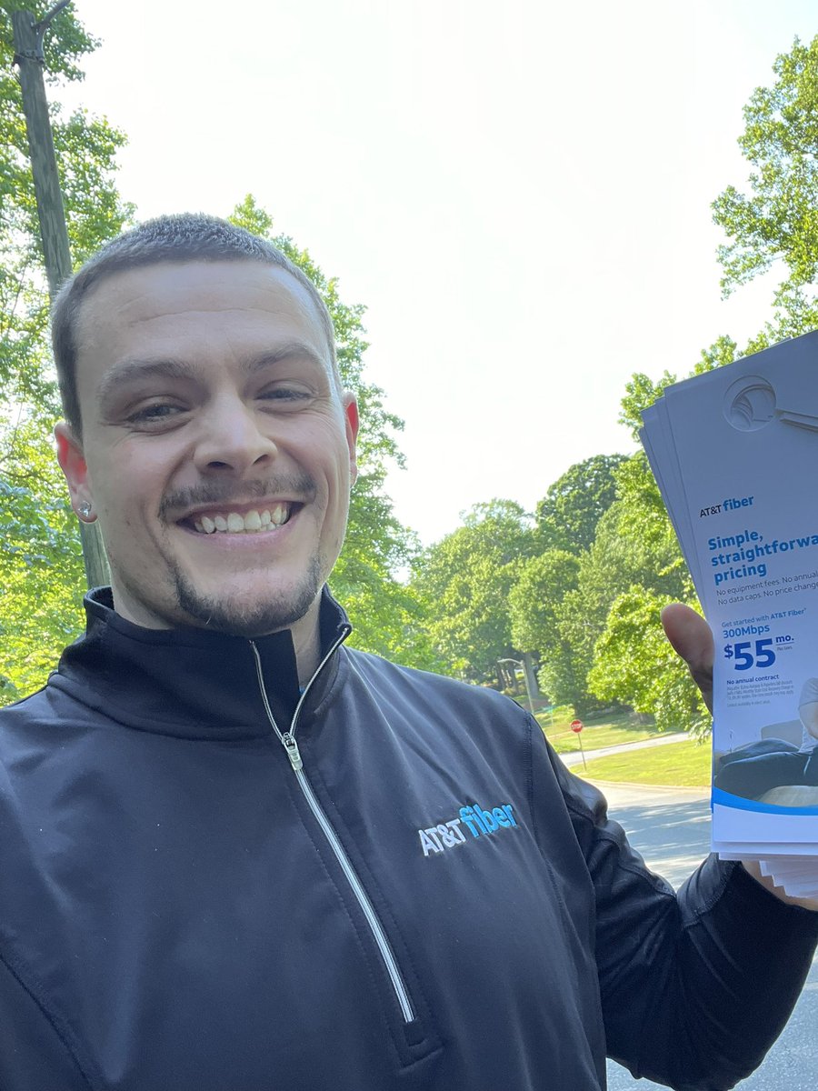 Wendover keeping the streets Frosty with some ⚡️Fast <a href="/ATTFiber/">AT&T Fiber</a> on this beautiful Friday‼️ #Fiber #Greensboro #Gigit <a href="/404girl/">Betsy Francis</a> <a href="/jerryfornwalt/">Jerry Fornwalt</a> @Shawn6222 @BuegelerS <a href="/crystolyte0310/">Crystal Carter</a>