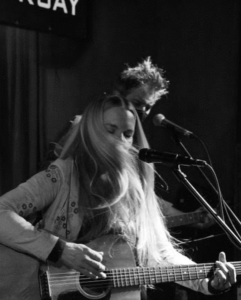 PamelaLawsMusic's tweet photo. Barbes, BK - loved this show!! Next up… The Rail Trail upstate New York June 11th!! Can’t wait… w/ @jackpetruzzelli @adamgbernstein 

#livemusic #newyork #newmusic #newrelease #americana #singersongwriter #summermusic #outdoor #musicoutside https://t.co/V48giB2PqA