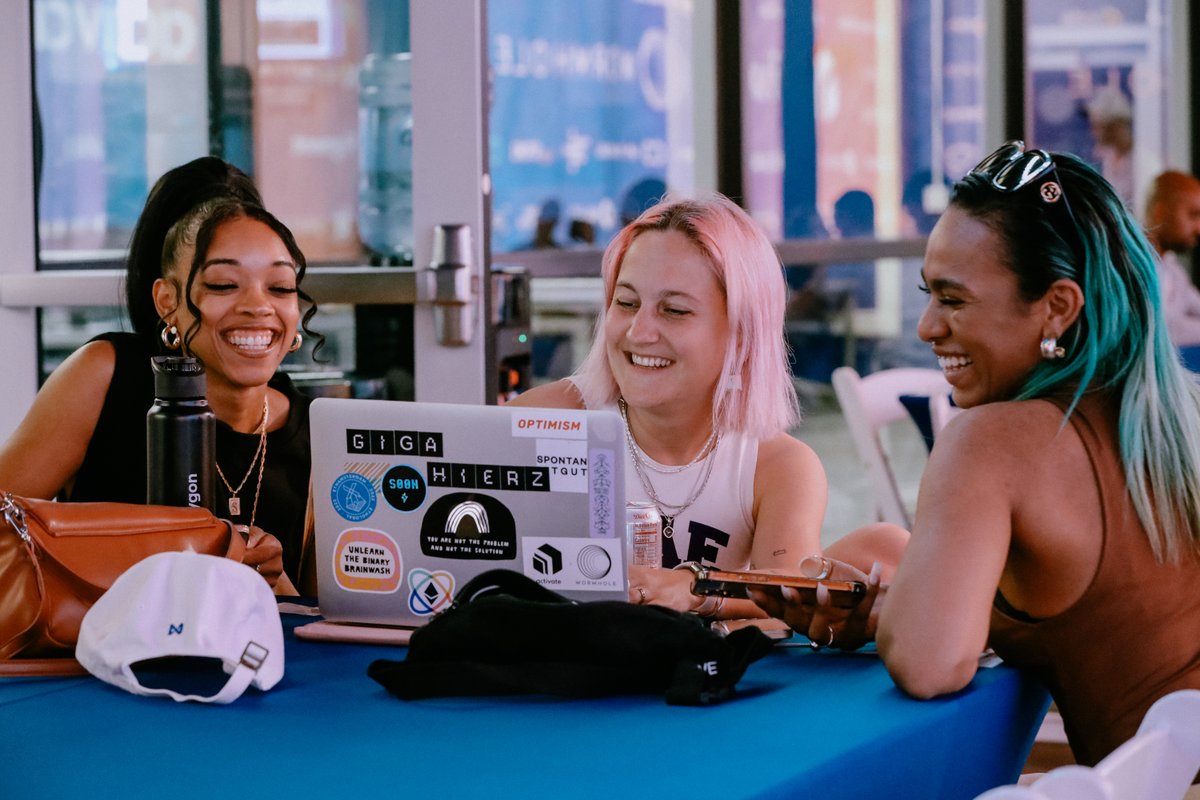 MDCollege's tweet photo. Today the @ideacentermdc hosted Activate x Wormhole, the first multi-chain #hackathon that brought together leading #blockchain ecosystems for a week of learning, building &amp; exploring #web3.

#BeMDC #MDCTech https://t.co/Ccn138PwKq