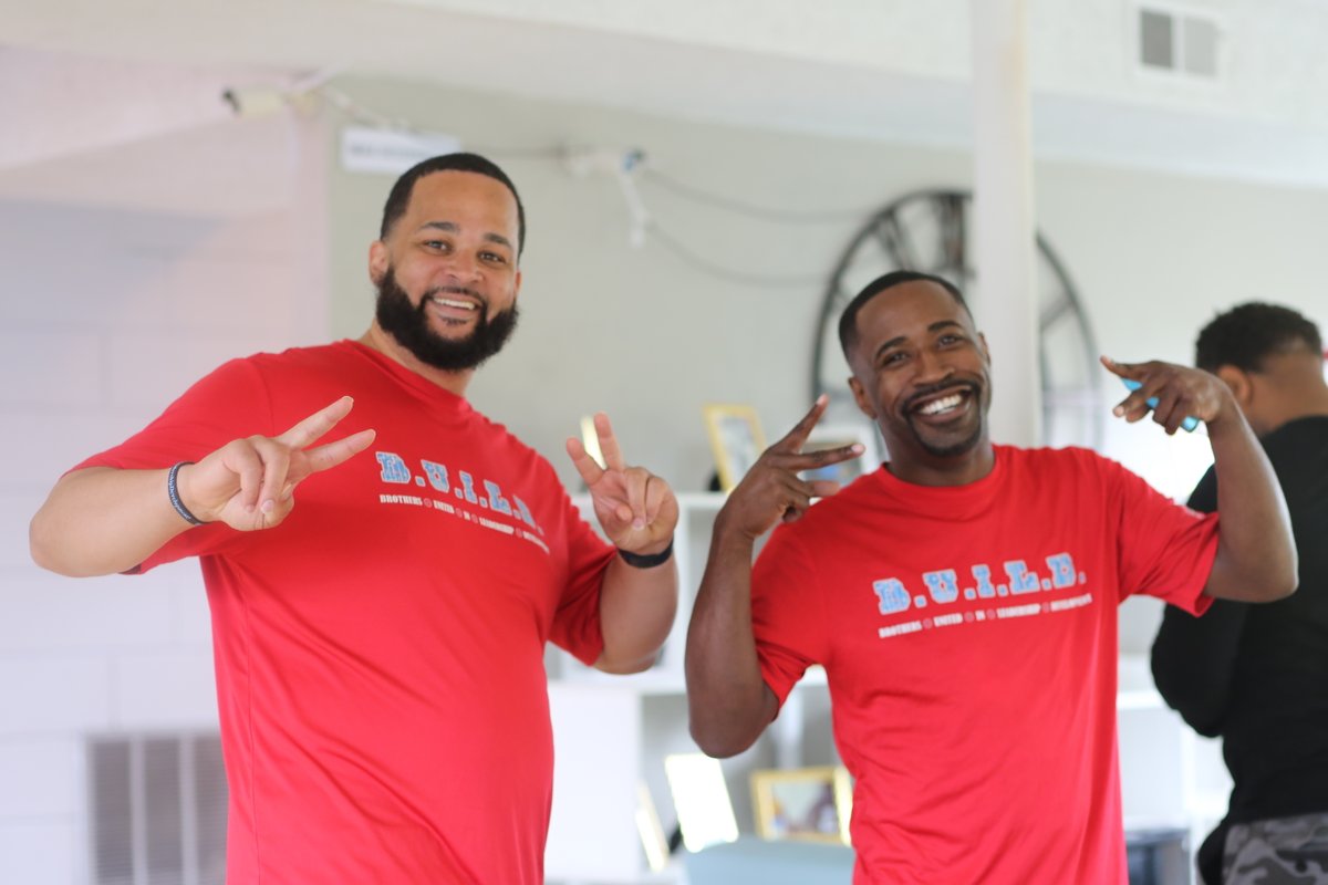 BUILD_206's tweet image. When the brothers of BUILD come together, the community WINS! #HowWeBUILD #BUILD206 it&apos;s a lifestyle✊🏾 💯