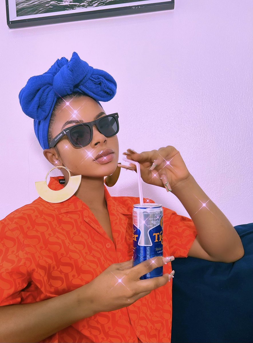 TIGER BEER 🍺 “ Boogie with Straw Challenge “ Recreate my picture, sipping @tigerbeer_ng Bottle or can with a straw Upload your picture Tag @tigerbeer_ng and myself @LiquoroseAfije_ to stand a chance to win a date night with me and Tigerbeer #BoogiewithLiquotiger #tigerbeer