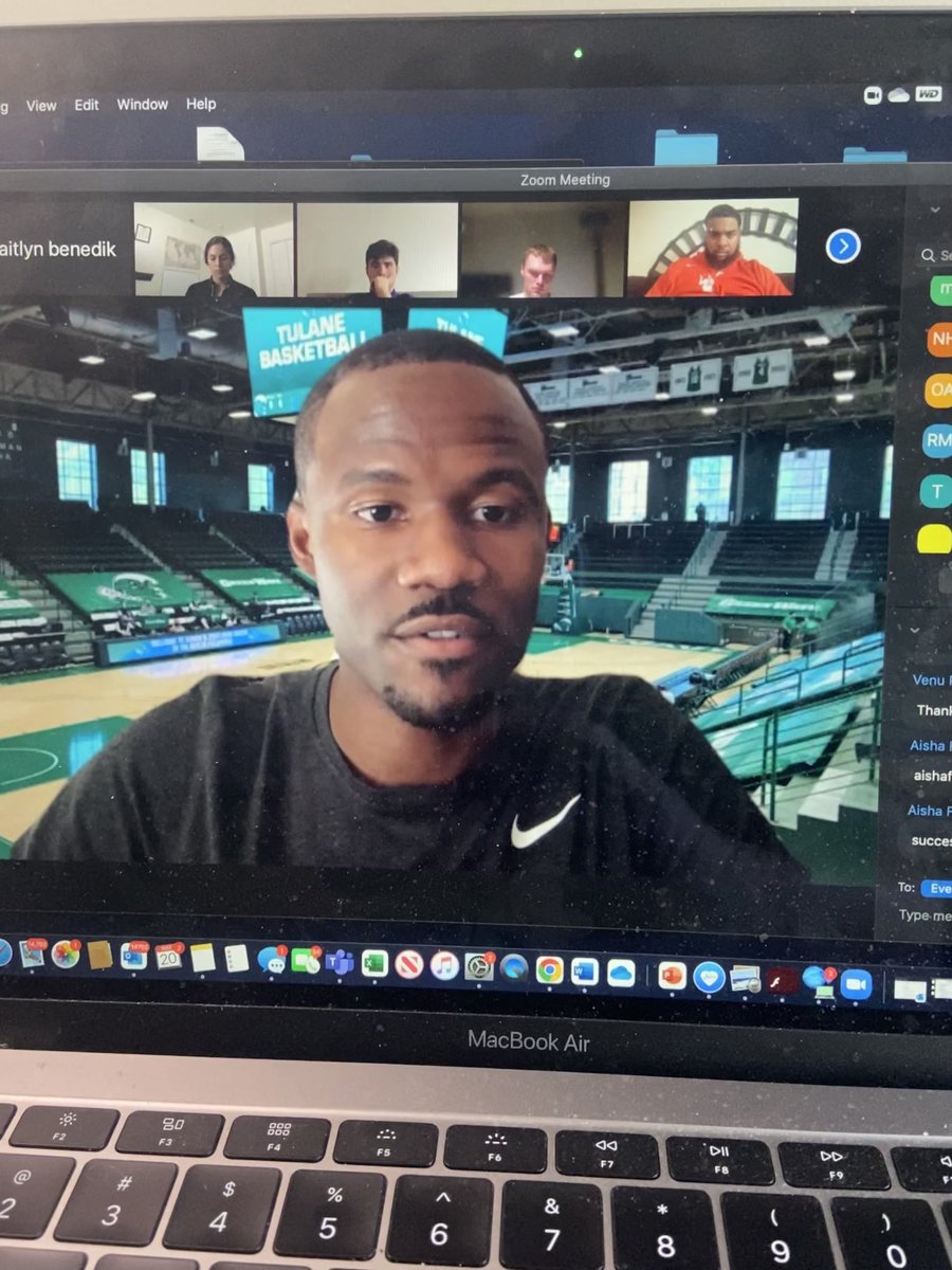 RisingCoaches's tweet photo. “You have to work your contacts. You know more people than you think”
@CoachRashadRich @GreenWaveMBB
#introtocoaching https://t.co/yy9YXIbjuu