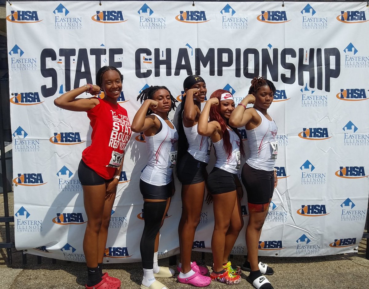TFSouthTF's tweet photo. They ran a great race. 13th place in the state with three members returning next year. Jazzy, thanks for leading your relay team to state your senior year. @TFSo_Athletics @TFSouthTweets #TFSRedWolves https://t.co/W3LHDMcXrO