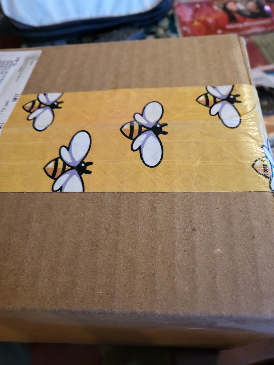 Wiggin156's tweet photo. @barny Love the bee tape!! https://t.co/4f8PSnXjfT