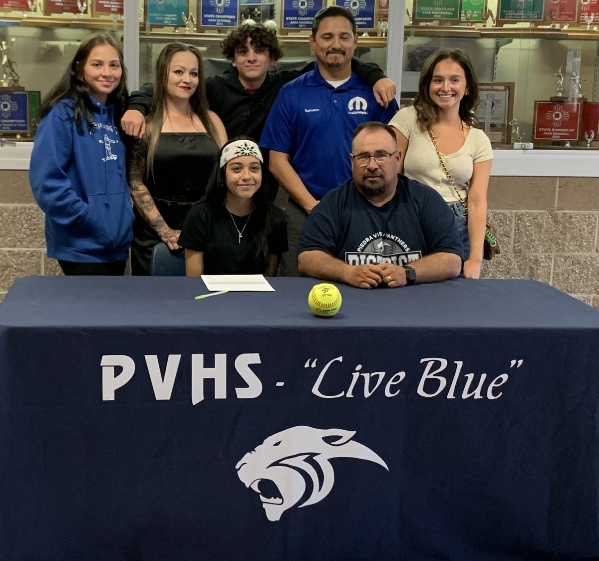 PV PANTHER SOFTBALL tweet media