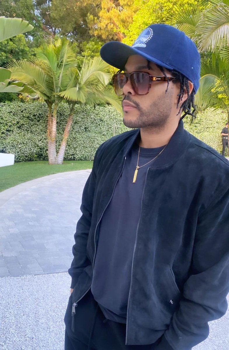 📸 LINDO! The Weeknd via Instagram Stories.