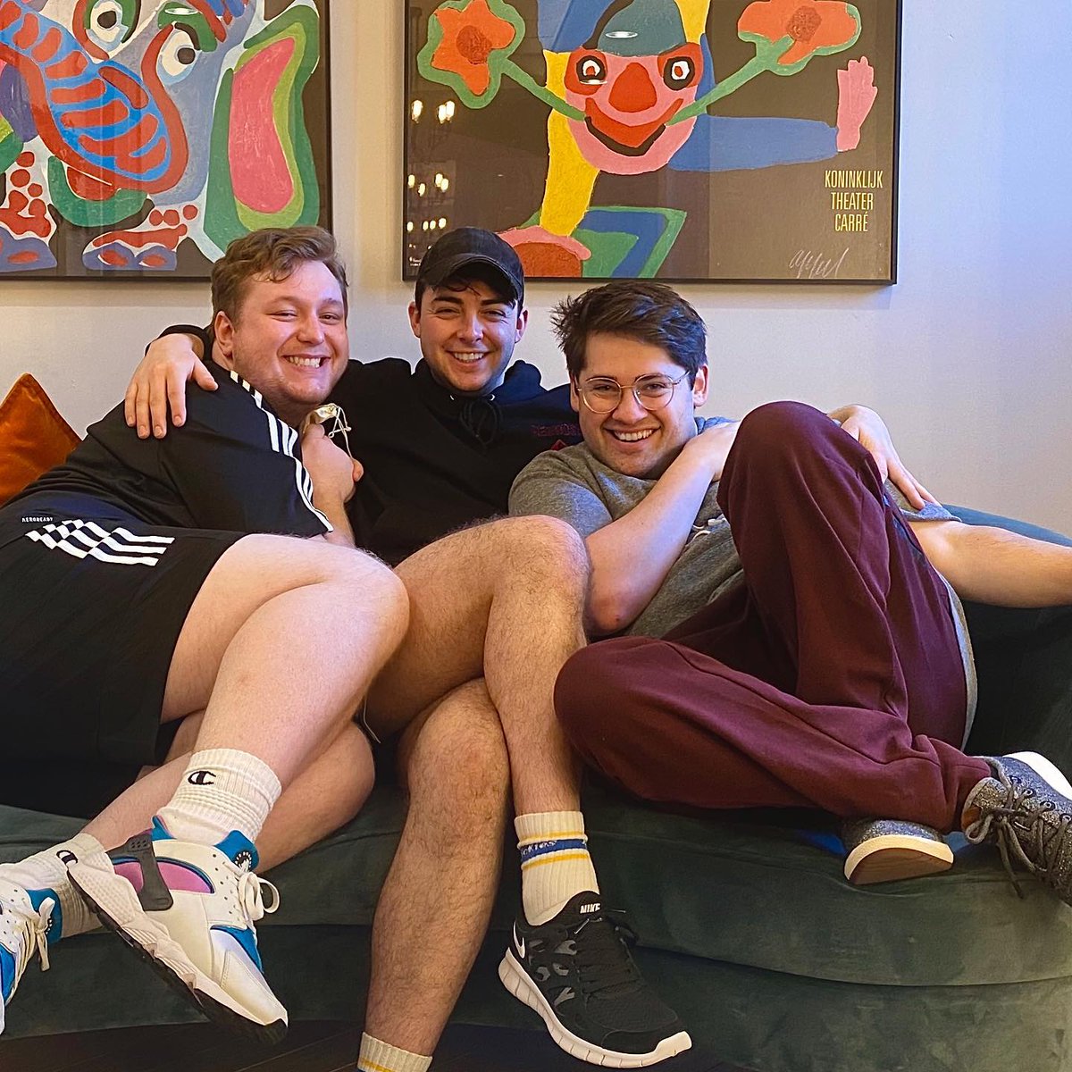 BookofMormon's tweet photo. Yes, there is a requirement for everyone who plays Elder Cunningham to be this adorable 😉💕 Say hello to our European Tour #Cunninghams! https://t.co/v13mHIKMuB