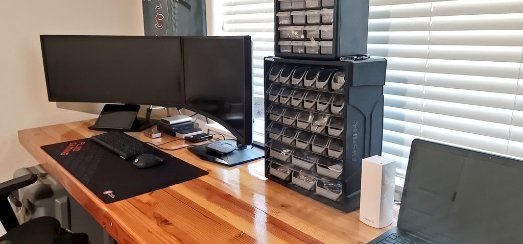 EnviousMods's tweet photo. Setting up the new temporary Envious Mods office in the new place!
_______________________________________
Also I'm working on designing the new massive Mod Shop!
#enviousmods #beenvied #teamenvious #modshop #DIY https://t.co/b3k8LTlnms