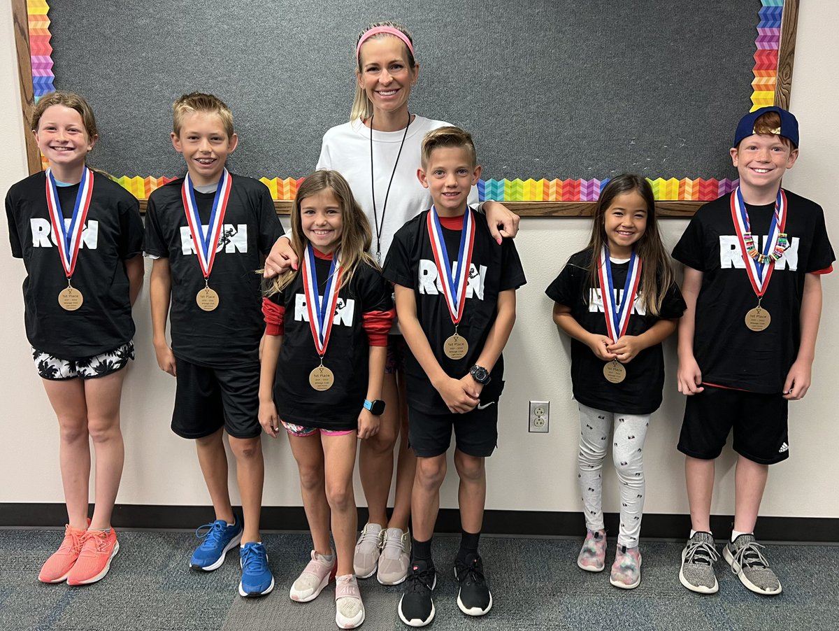 lindseyamcguire's tweet photo. I loved celebrating my top runners today on the announcements! Our top fifth graders ran just over 50 miles each this year! All of these athletes have stand out character too which makes them even more outstanding! I am so blessed by each of them! @LightFarmsElem @coach_moffatt https://t.co/QcfFmsd01E