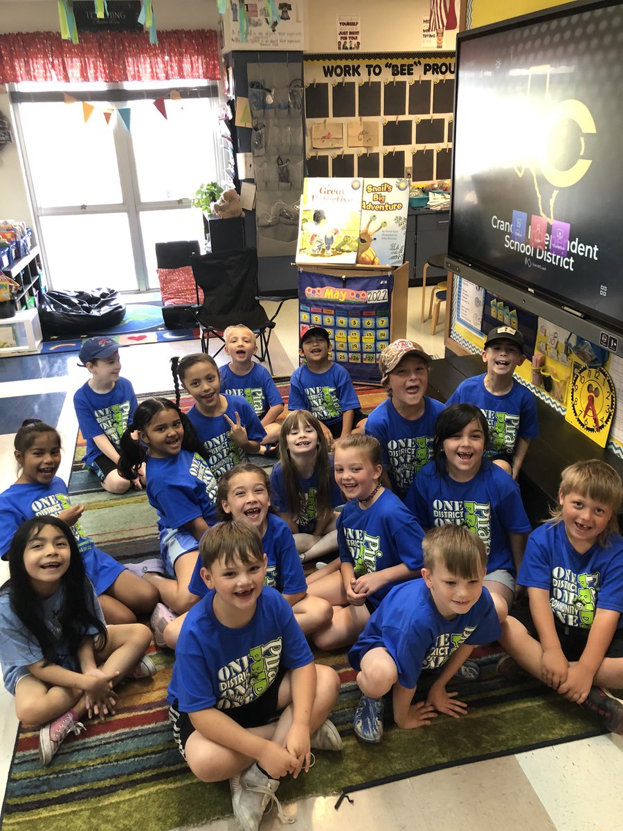 Ms. Everett's Class tweet media