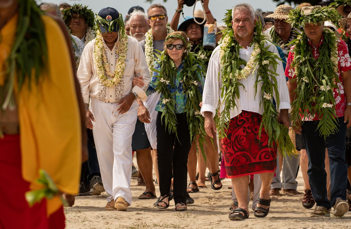 BlueClimate's tweet photo. The #BlueClimateSummit bore witness to the ceremony at Taputapuatea as the legendary Hokulea canoe commenced its trans-Pacific journey to give voice to the ocean. https://t.co/k7VdMbboFi