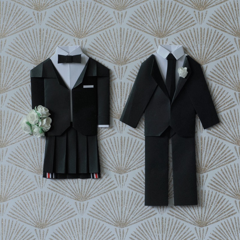 Five678Patty's tweet photo. Was thinking about #schittscreek and wondered what #davidrose and #patrickbrewer would gift each other for their paper wedding anniversary. Thought David might fold #origami versions of their wedding suits. 

Then I folded them. Things spiraled. A thread. 

The Wedding: https://t.co/rYzeJnLxqv