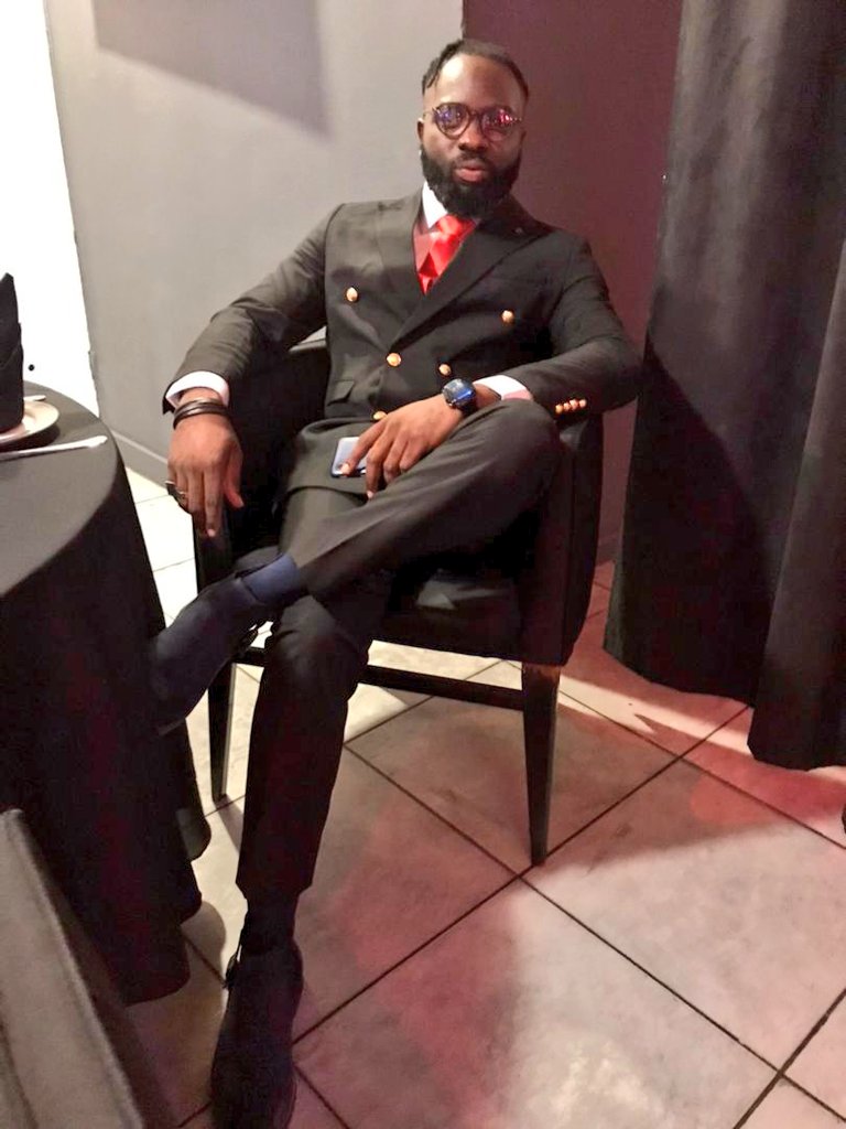 MichelNganso's tweet photo. 🇨🇲 Reste fort lorsque tu te sens faible,  reste brave lorsque tu as peur et sois  humble lorsque tu es victorieux. 

Unifions nous dans  l'amour et slm pour l'amour de notre PATRIE.🇨🇲🇨🇲🇨🇲
@Ledawa @Carel_Loki @MvengSuzanne 

#Thefinger 
#BassArtchitet https://t.co/7h8Q00c36k