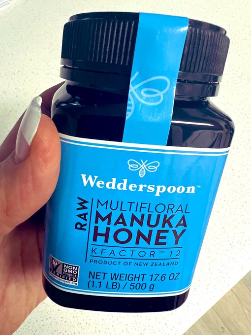 1 pic. I’ve been wanting to try this Raw Manuka Honey for a while. I finally picked some up today. 🍯🥰🐝🐝