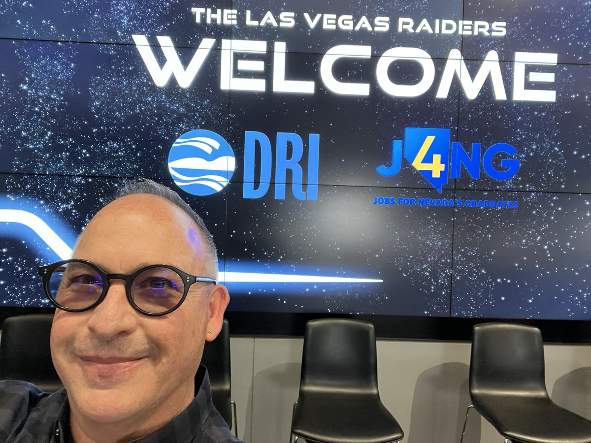 RosenCraig's tweet photo. Thanks to @RaidersFdn for selecting @DRIScience to partner with on the NFL Digital Divide grant. What a great event today where we surprised @j4ngnv students with a new laptop and an IT career panel. https://t.co/veteZnTpje