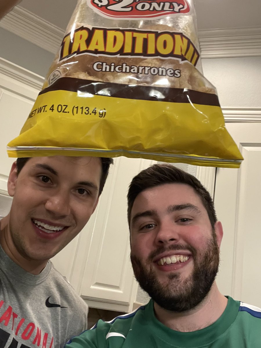 MattStog's tweet photo. @Sra_Alldredge hola senora! Yo y mi amigo Sr. @MattieG_13 estamos comiendo Los chicharrones! Miss tu! https://t.co/y42D2jGLVE