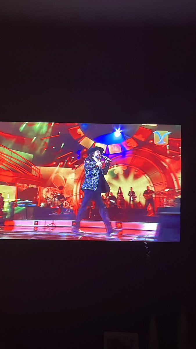chesito_11's tweet photo. Mañana es un día muy especial después de 3 años sin verlo. Una tradición de 10 años de ver al Divino Creador! Emoción!!!! @MarcoASolis 😍💙🫶🏼 #Repasando https://t.co/jfFo12hwXv