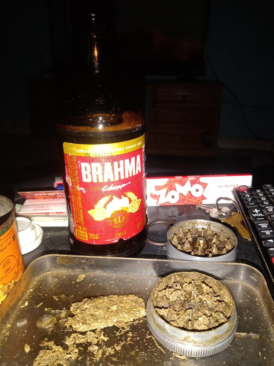 GnomoVerde4e20's tweet photo. #SextaFire 🍁🔥🍺 https://t.co/AcZ2xSBrId