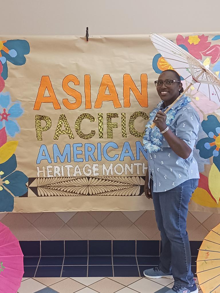 LillianSampso10's tweet photo. SPRING ISD TRANSPORTATION  celebrating Asian Pacific American Heritage. Thanks,  @revjackmann @DBaxterspring @SpringISD @Shuester @Valenciaadaaa for your support and special thanks Mele Tuoane for her  wonderful display!  https://t.co/lsGIEsioQn https://t.co/ByU389G0o7 https://t.co/4uVvmdb6Pv