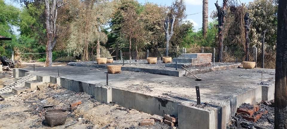 Chanapai247's tweet photo. These are photos of #MuuTharKone village, YeU township, captured after the arson of junta terrorists on May 19. As we can see in photos, they had set on fire to even the motorcycles.

#2022May21Coup 
#WhatsHappeningInMyanmar https://t.co/npGlpGmwal