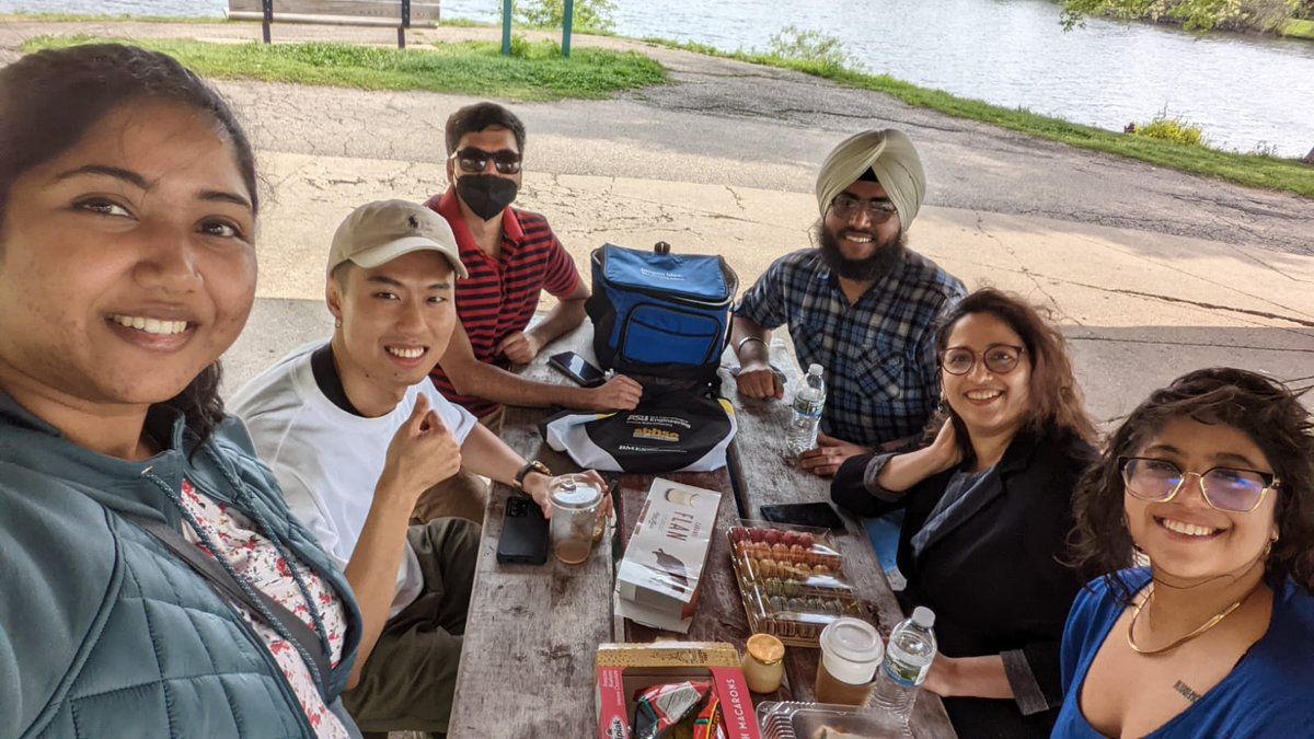 awanti_sp's tweet image. Today was my last day as a postdoc in @sriram_lab @UMBME! I&apos;ve met the most incredible people here &amp;amp; Sriram is the best mentor I&apos;ve worked with truly. So grateful for this transformative journey 🙏🏼 @UMich is an amazing place for research &amp;amp; personal growth! Forever #GoBlue