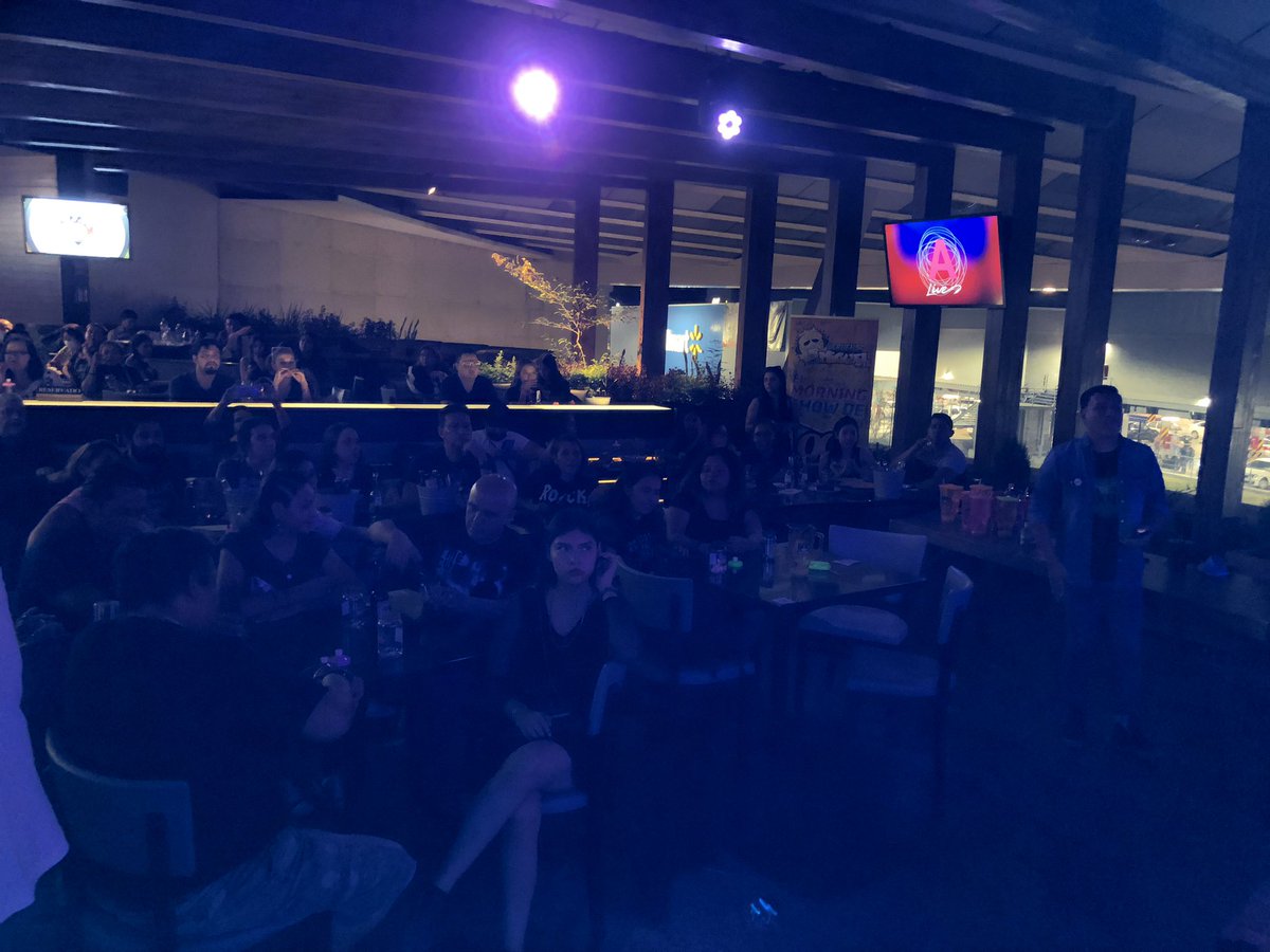 La99fm's tweet photo. Comenzamos la gran presentación de #LosLager en nuestra #FiestaLiveRock99 en #AlboaVuernavaca 🔥💿🎸🤘🏻 @YODEBUENAS https://t.co/9aU3bnxsYn
