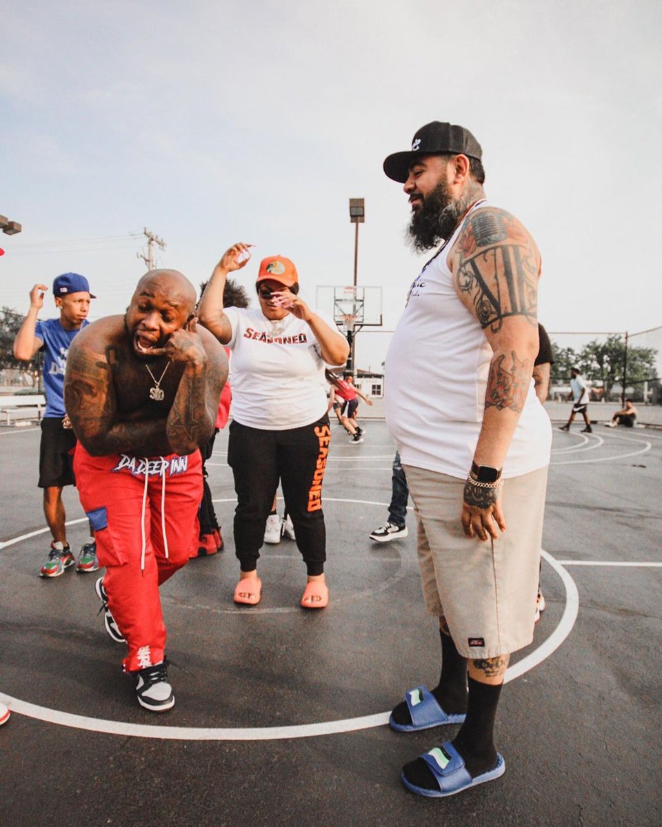 SoufWessDes's tweet photo. N7 x Soufwess = Major Energy 🔋| 📸: @kobelensfluent #GetMeUp https://t.co/T5MO0cDqqf