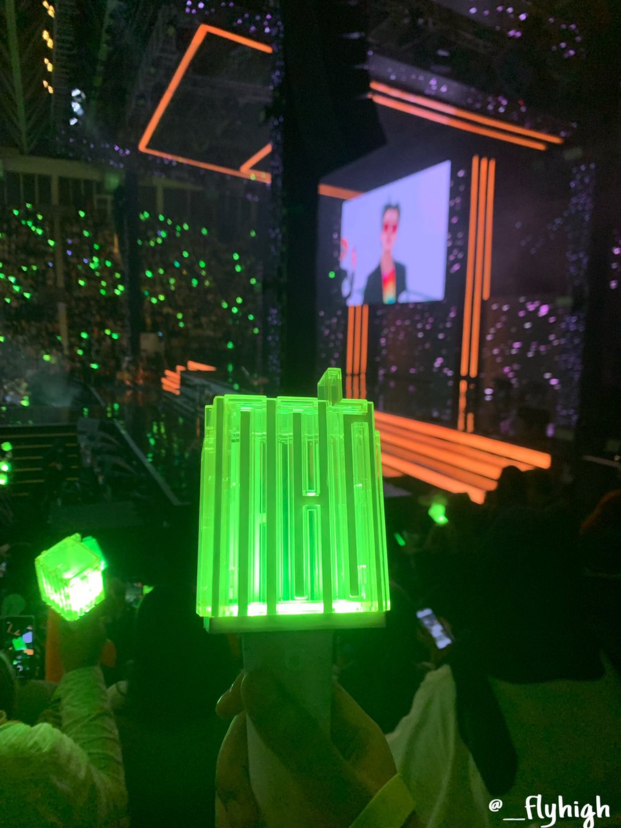 FANIII 💫 tweet media