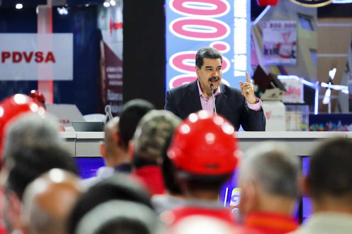 Convoco al pueblo de Venezuela a inscribir su 1x10 del Buen Gobierno desde hoy #20May al #20Jul. Son 60 días para la inscripción, legalización y activación desde su comunidad y la familia. ¡Actívate en el Sistema Patria! Es una nueva forma de gobernar con el Poder Popular.