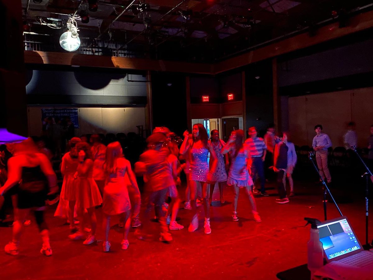 Harvey Middle School tweet media