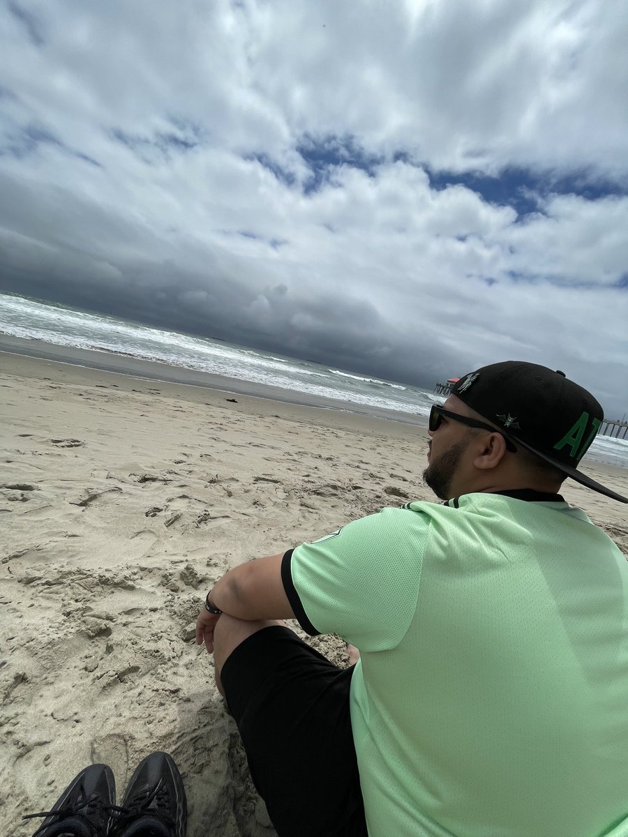 KAKO (@kakoj21) on Twitter photo People dont know what you going through in life. Sometimes you just have to sit, think, relax, and let go. One thing you cant do is to give up.#selfcare People dont know what you going through in life. Sometimes you just have to sit, think, relax, and let go. One thing you cant do is to give up.#selfcare