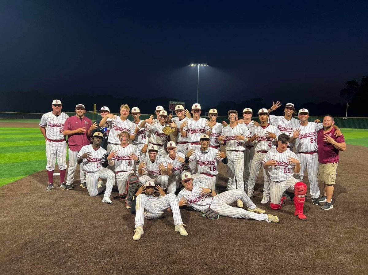 LEOPARDS WIN!! Leopards edge Bullard 6-5 to advance to the 4th round. We will face the Celina Bobcats in the regional semi-finals next week. #LPND <a href="/4ATxHsBaseball/">4ATxHsBaseball</a>