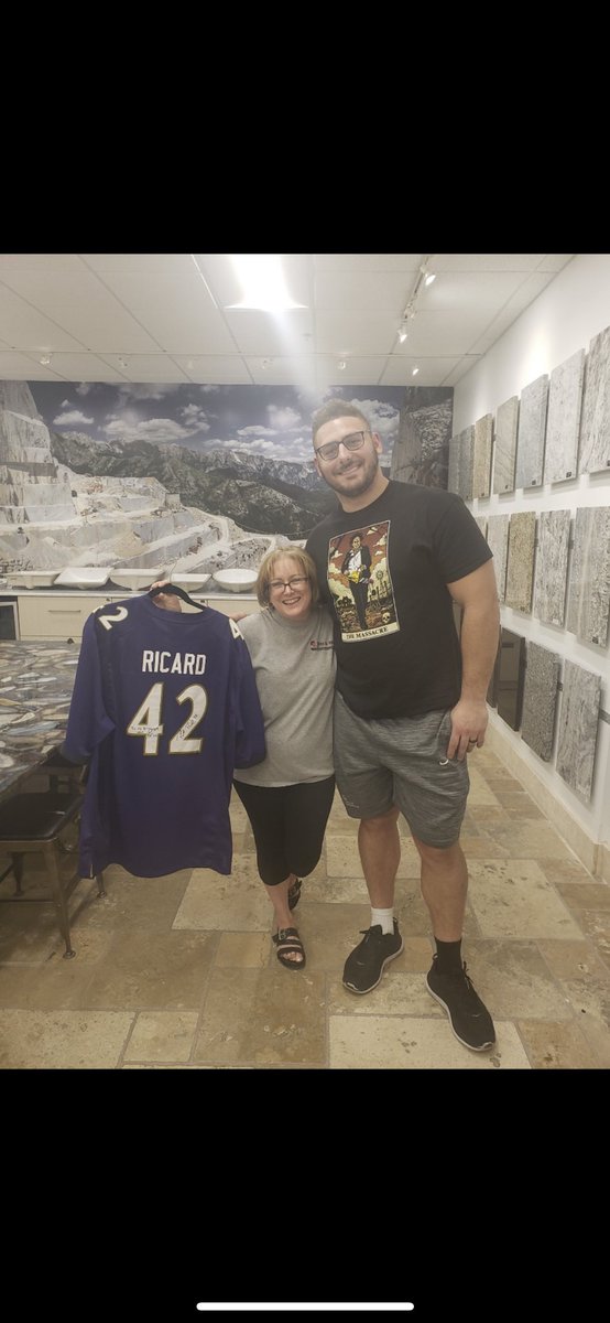 _briangraham13's tweet photo. Thanks for signing my jersey @PRic508 shame I couldnโt be there today! #MakeFullbacksGreatAgain #PancakePat https://t.co/mCkHS4xU15