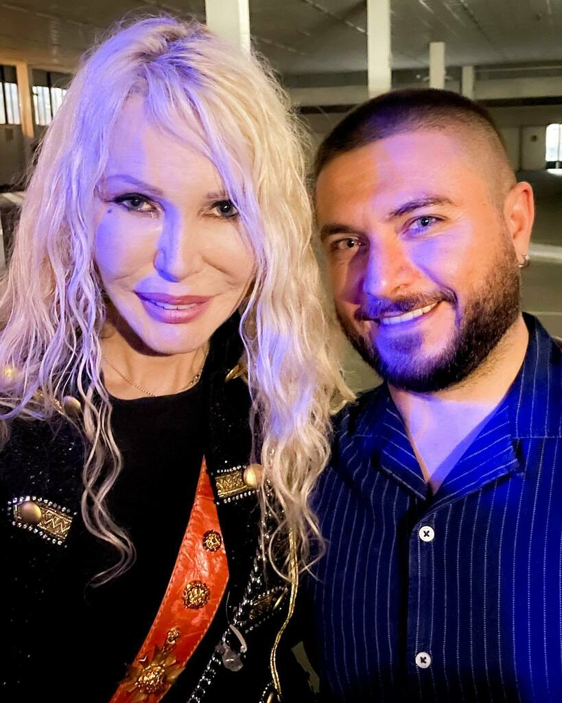 RealFredTheBear's tweet photo. And here we are againโฆ So many years without meeting you, but your voice wipes away the years and itโs always like the first time. @ivanaspagnaofficial
#ivanaspagna #music #easylady #callme #discomusic #italodisco #italodance #italodancemusic #gentโฆ https://t.co/CNtfZDPgsC https://t.co/4IyjNo4zuH