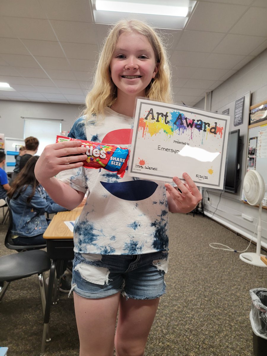 msdirksact's tweet photo. The 5th graders received many awards today! 
*Emersyn and Annabelle both received an Art Award today. Their art pieces will be showcased on our new stationary next school year!
Congratulations! #itsagreatplacetostart #writingworkshop https://t.co/LnmGb1Yeud