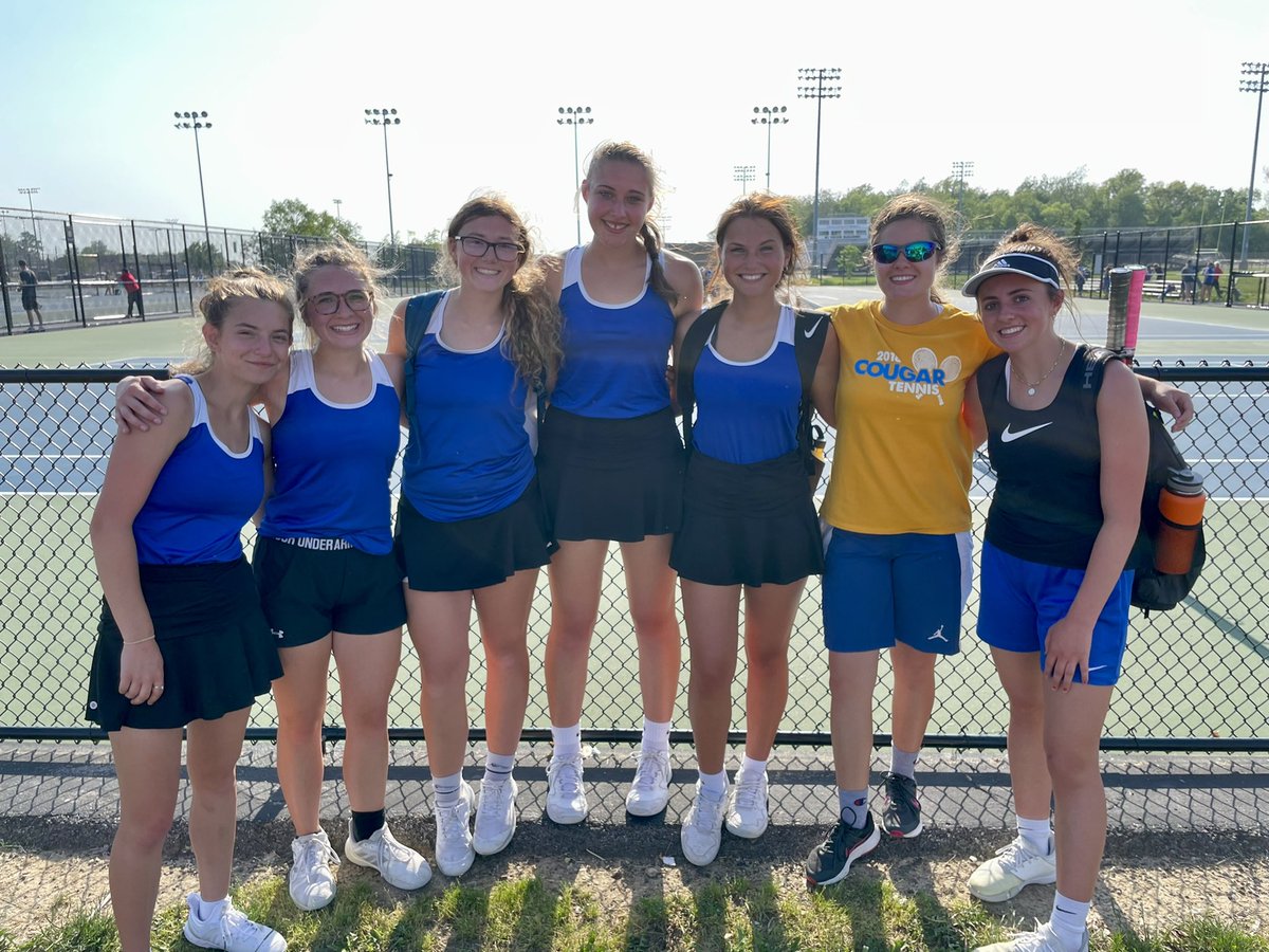 GCCougars's tweet photo. These girls defeated Eastern Hancock to advance to tomorrow morning’s Sectional Championship vs. MV at 10AM!! 👏🏼 https://t.co/YuJwGZFbad