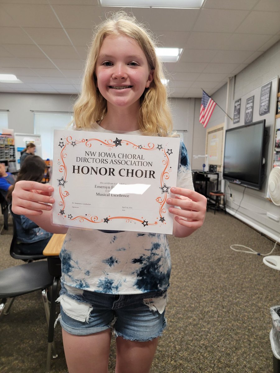 msdirksact's tweet photo. The 5th graders received many awards today! 
*Annabelle and Emersyn both received their Honor Choir Awards today!
*Michael received the Bugle Award for accompanying at our 2 concerts this year!
Congratulations! #itsagreatplacetostart #lifeissweetin5thgrade https://t.co/m35r42nW4Z