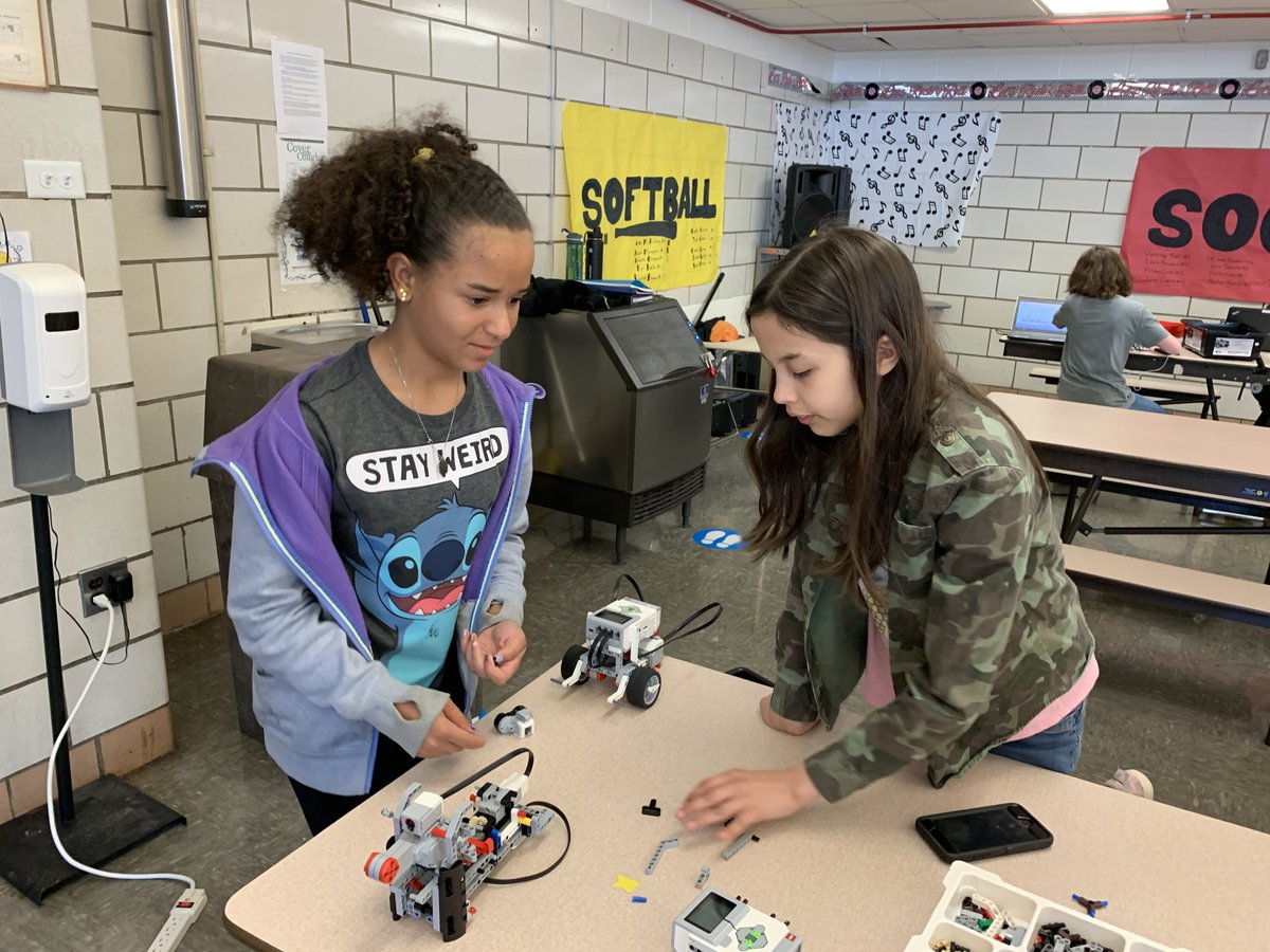 TGRFound's tweet photo. Robotics is one of the many careers students can explore through our #TGRLearningLab programs.
Although the academic year is coming to an end, we will be offering opportunities to keep students engaged throughout the summer. Learn more at https://t.co/PFXyFoPemK. #STEMisLife https://t.co/9Rfq4kP7AX
