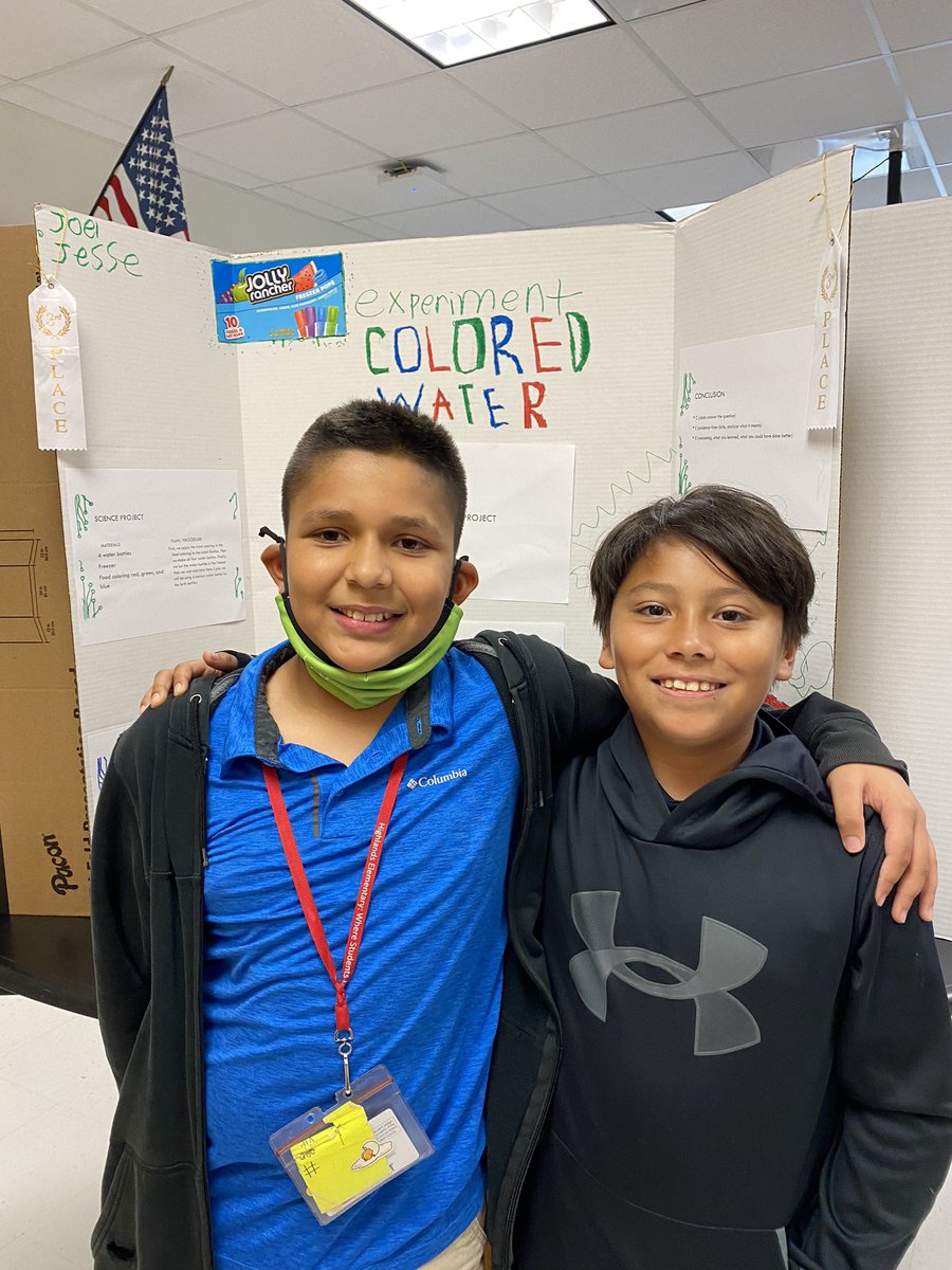 ajjklingsmith's tweet photo. 5th Grade Science Fair! 3rd place class awards. @HLELeaderInMe @CollierScience https://t.co/FnKb7L8kLg