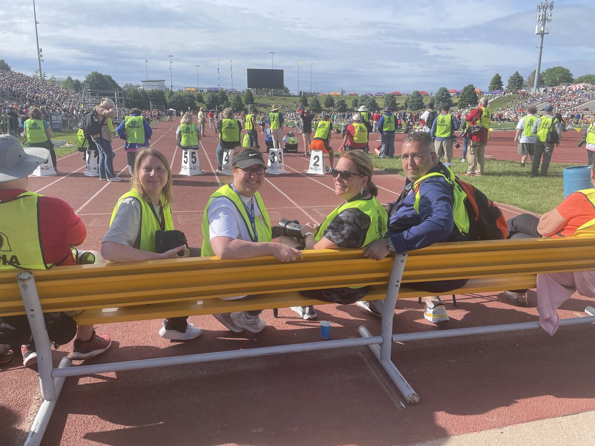 DavCunningham's tweet photo. Thanks to this crew for covering State Track and all Stanton events! You all are the best! ⁦@RegisterStanton⁩ ⁦@Jtsideshots⁩ ⁦@SCSActivities⁩ https://t.co/YbT6xBoTDb