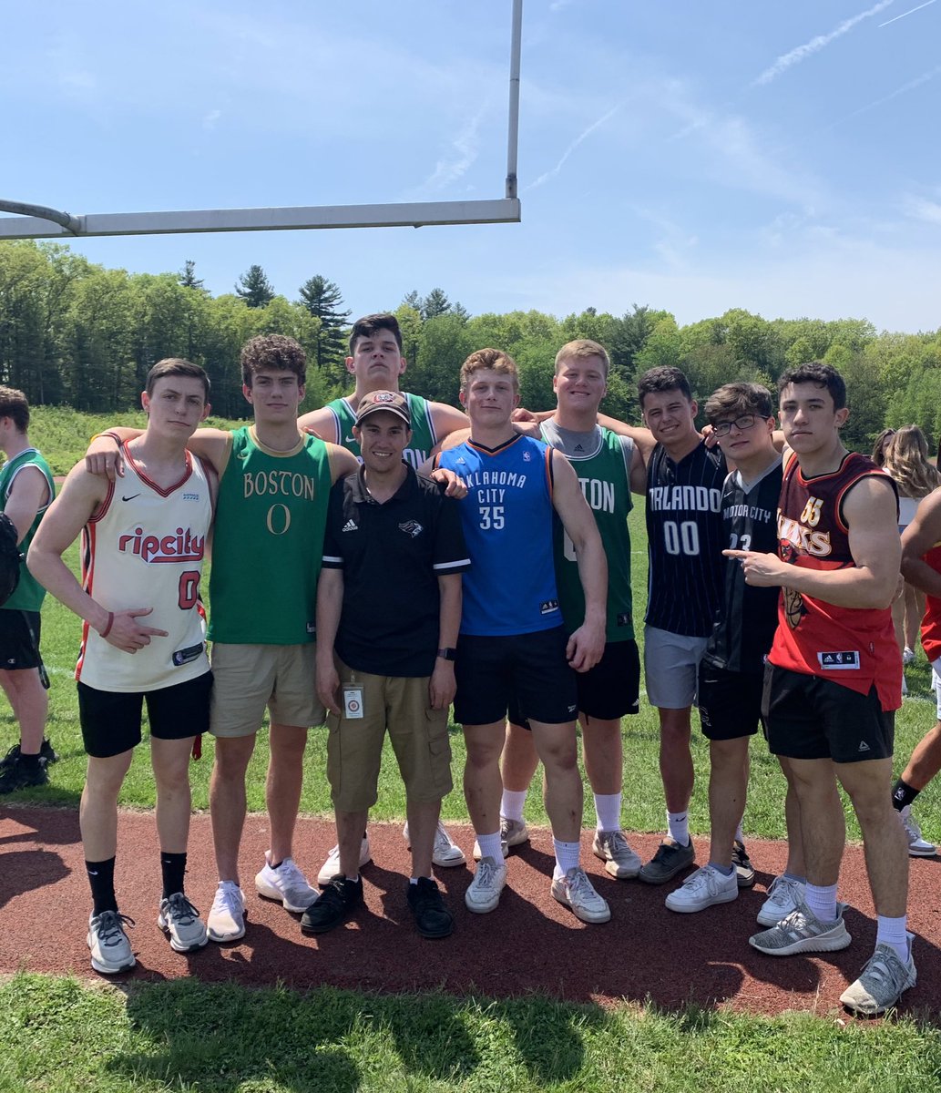 CHS Football 🦁 tweet media