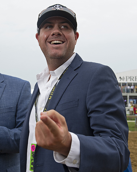 BH_AEberhardt's tweet photo. Stalking the early pace, #Interstatedaydream with @flothejock wins the G2 #BlackEyedSusan for @StatonFlurry and @bradcoxracing By #ClassicEmpire @coolmoreamerica @Brysoncox23 More @BloodHorse https://t.co/VFW4TnfPBJ