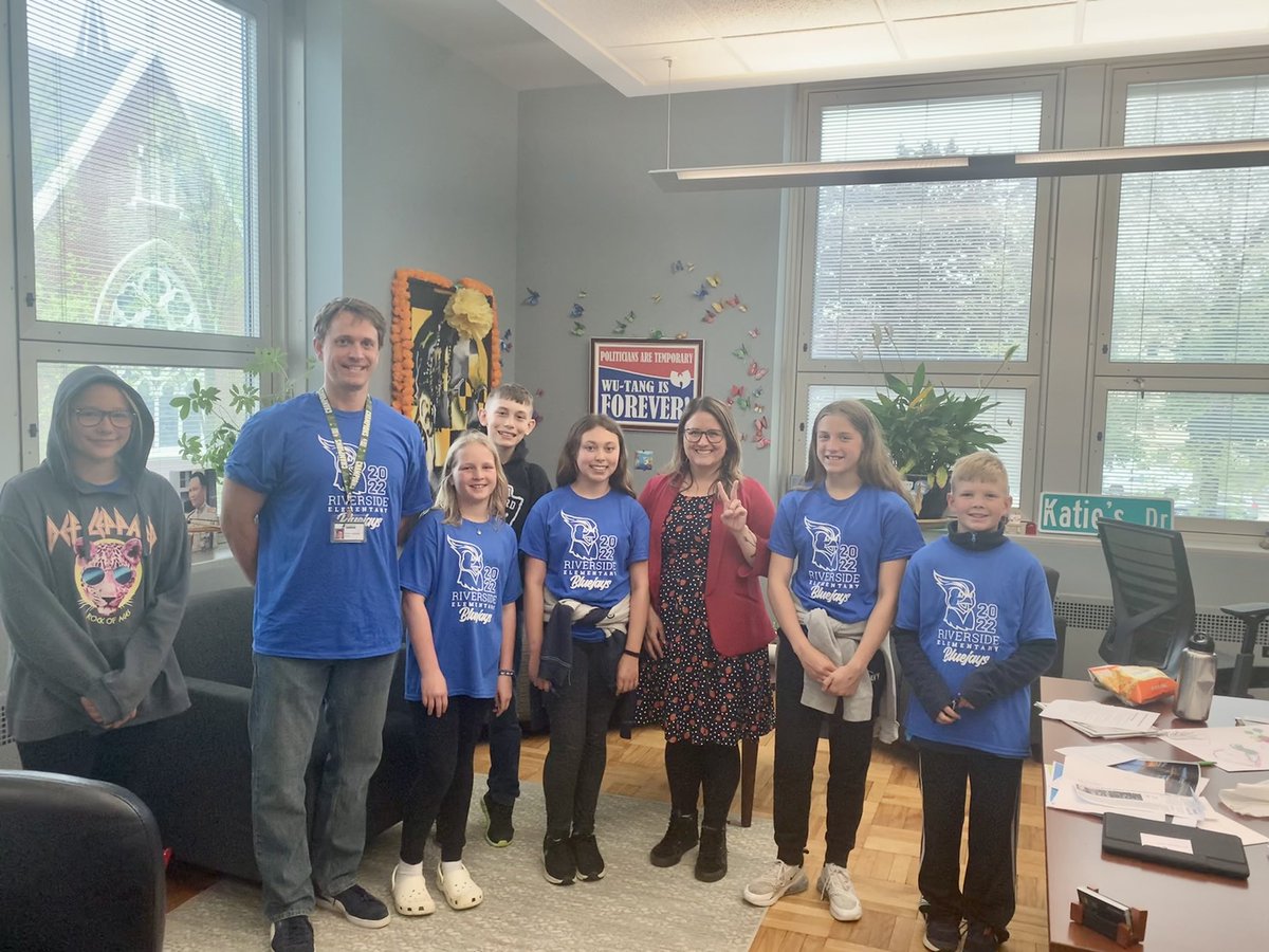 Andrew Aleckson (@discodrew13) on Twitter photo Shout out to <a href="/katierosenberg/">Katie Rosenberg ✌</a> for taking time out of her busy schedule to visit with some fifth graders on our field trip to downtown Wausau. We got to meet the Mayor!!! #wondersofwausau #Everestpride Shout out to <a href="/katierosenberg/">Katie Rosenberg ✌</a> for taking time out of her busy schedule to visit with some fifth graders on our field trip to downtown Wausau. We got to meet the Mayor!!! #wondersofwausau #Everestpride