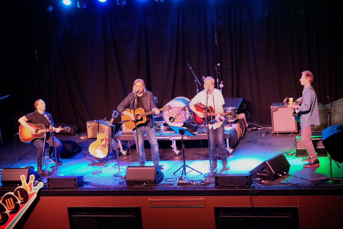 TDelevantes's tweet photo. Thanks to @WMOT_RootsRadio and @eastsidebowl for having us today, and everybody for coming out. We had a blast! With @gwtallent and #davecoleman #americanamusic #delevantes #garrytallent https://t.co/pIHMnUL1qp