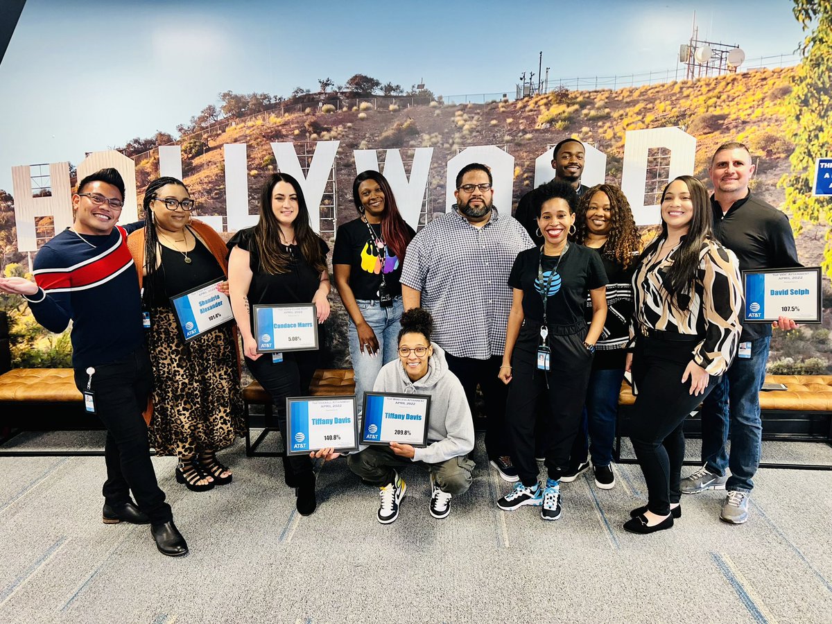 AliGalarpe's tweet photo. I am so proud to be surrounded with great leaders! Congratulations @TiffanyATTMSS @Selphmotivator @Candace_m77 @Shandriaalex2 for killing it! @DanaColemanWil1 @LatricebMSS @KathyValladare8 @guinn_zack and entire @CerritosPride are so proud of yโall.
#guinning #winners https://t.co/AD90I5i0ya