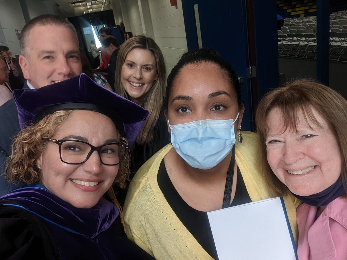 GBianco_'s tweet photo. I'm confident that the graduating students will attest that these faculty & staff members were absolutely critical in their success here at @rwuuc #proudleader #supportivecolleagues #dedication https://t.co/KtNsu0z5T8