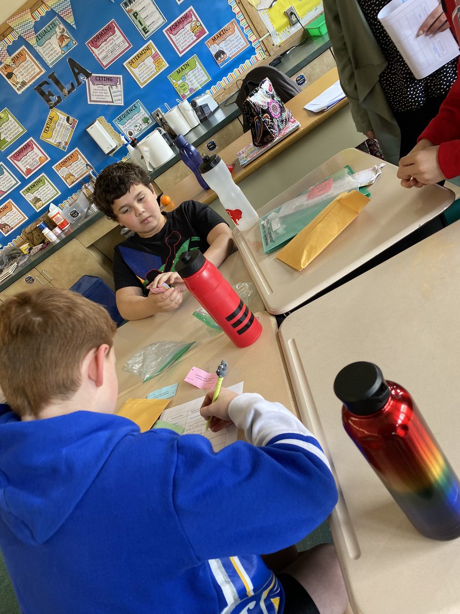 Mrs_Mazurk's tweet photo. Students reviewed past vocabulary words by writing a story that focused on Dash Bot and his visit to Vocabulary Island.  They selected past words at random, incorporated them in their story, and then used #dashbot to bring their story to life! @AldenIntSchool https://t.co/9rC05EZOOR