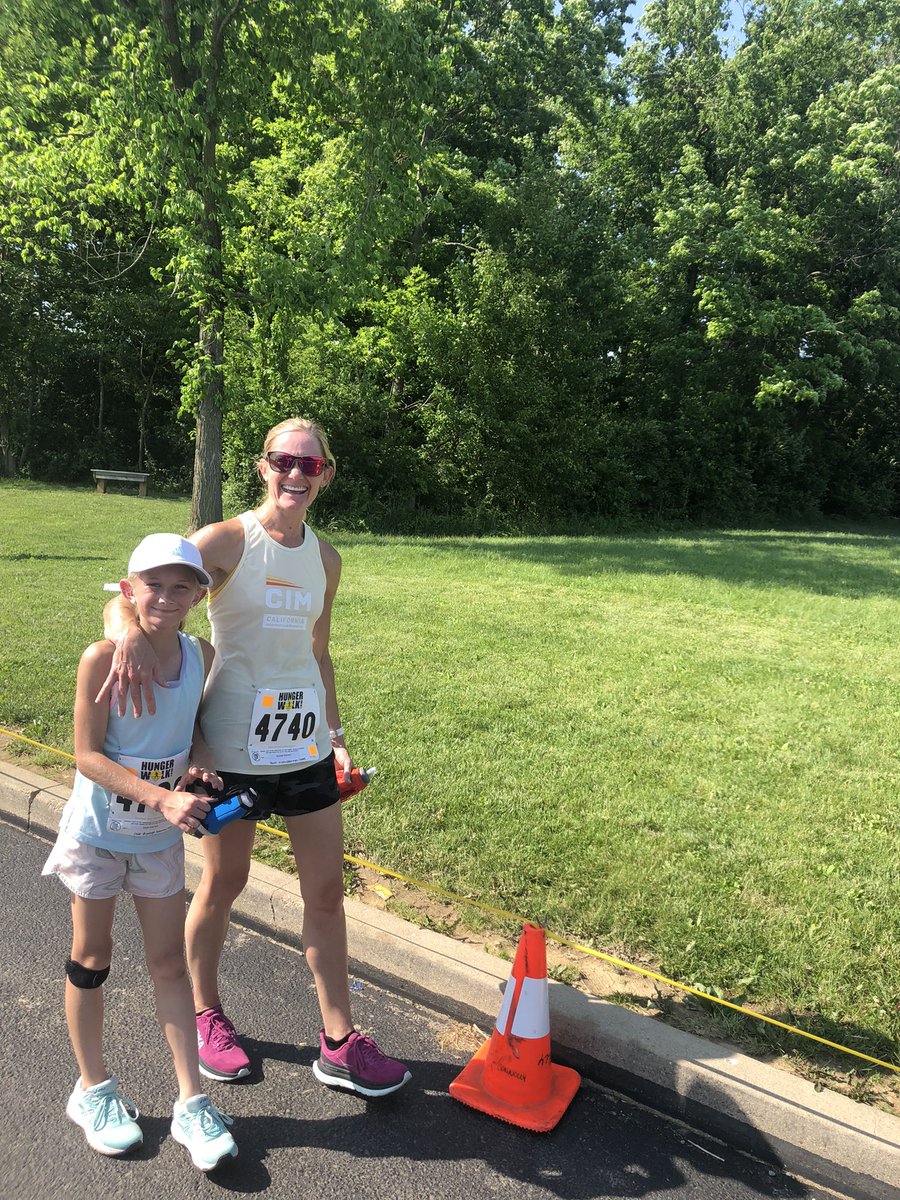 MrFedermanLIS's tweet photo. So proud of all the runners at the Tiger Trot sponsored by LIS Runner’s Club! https://t.co/by8NIdXUTC