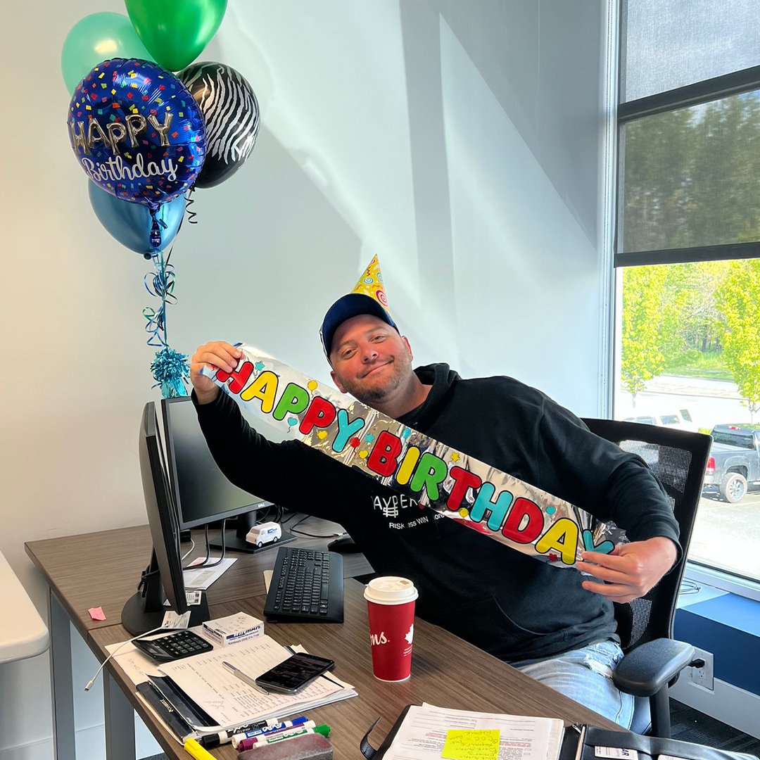 Happy Birthday Brandon! A photo of our Project Manager with his office ballons!!

Celebrating our staff with special office celebrations. Here is to another amazing year, from the entire team 🎈🎉👐!!

#team #ourteam #fraservalley #winmar