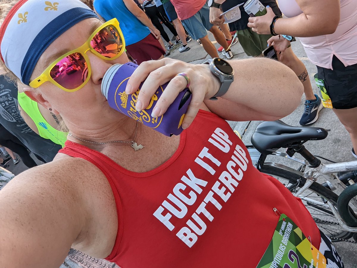 WrittenNRed's tweet photo. Here we go! #barathon https://t.co/Bz6TZD0xhI